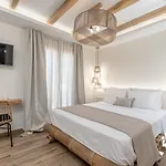 Appart hôtel Heavenly & Naxos City