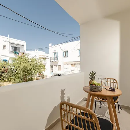 Heavenly & شقة فندقية Naxos City