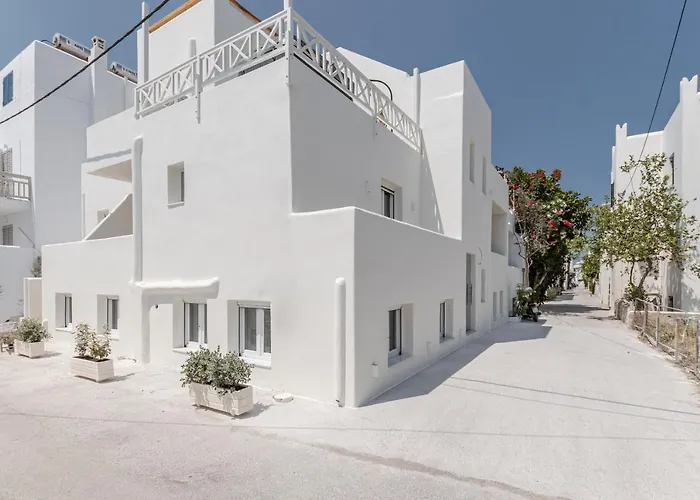 Heavenly & Aparthotel Naxos City