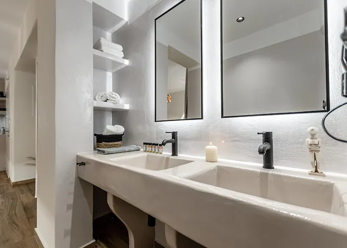 Aparthotel Heavenly & 4*